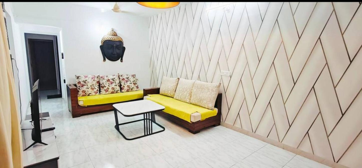 Apartment Bamboo Premium 2bhk With Kitchen Pune
