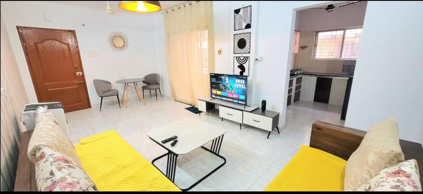 Bamboo Premium 2bhk With Kitchen * Pune