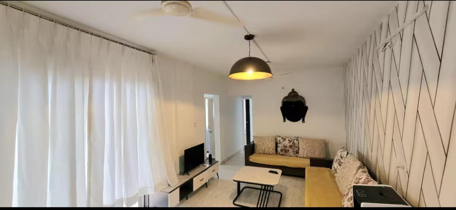 Bamboo Premium 2bhk With Kitchen Pune